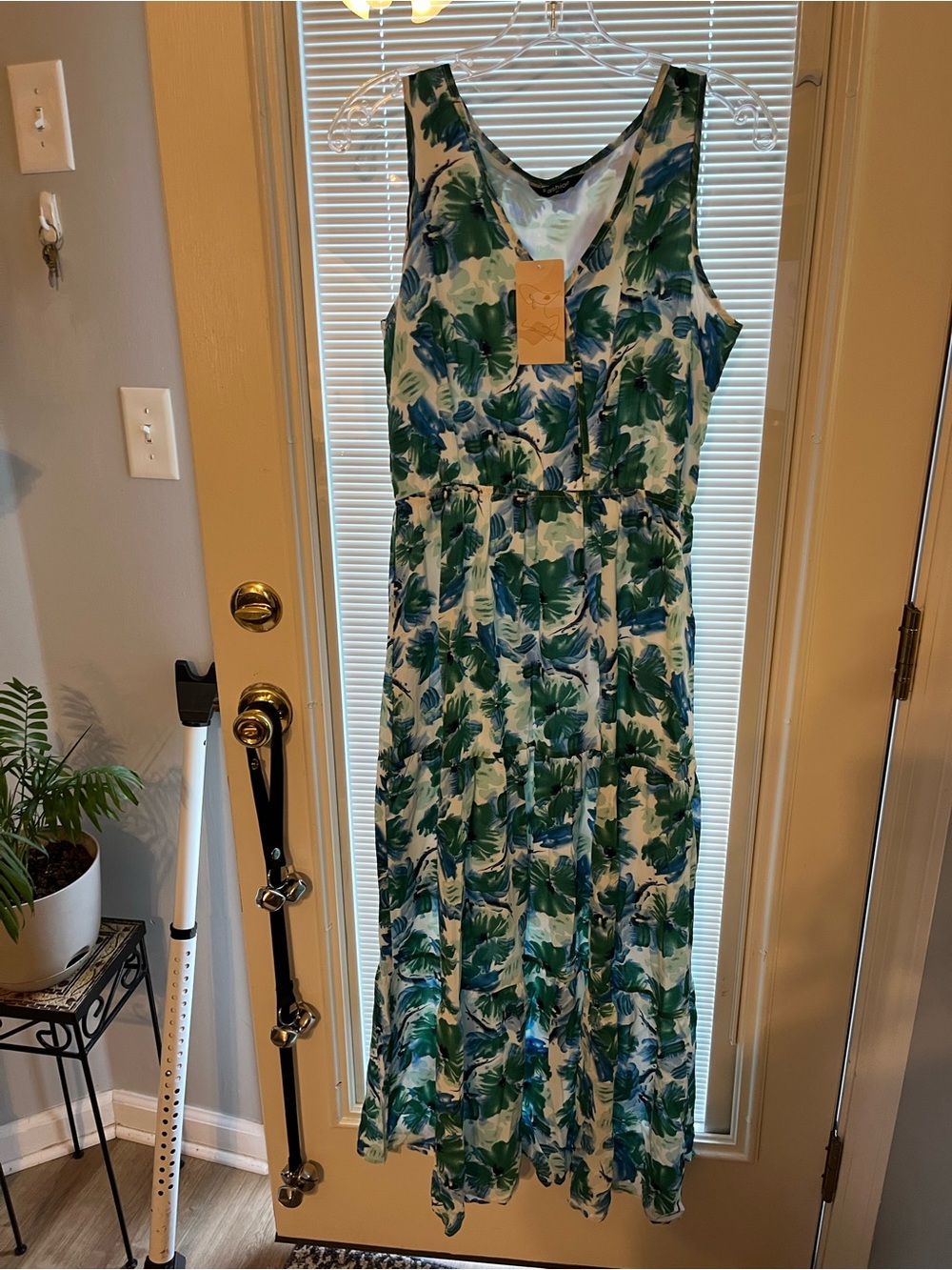 Fashion Brand Company Teal Blue Leaf-Print Sleeveless V-Neck Maxi Dress